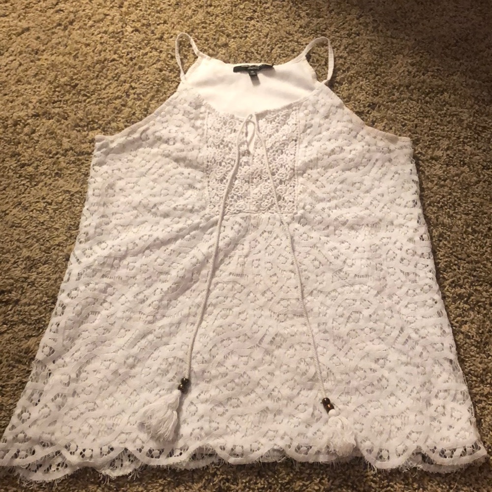 White lace tank top